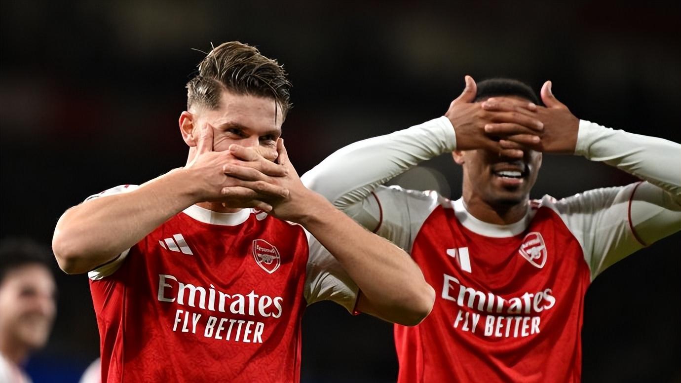 欧冠阿森纳4比0马竞，主帅半场变阵奏效，13分钟碾压西甲豪门