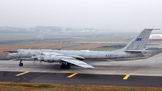 买图160对付解放军？印媒曝出猛料：印军争执不下，没钱只得作罢