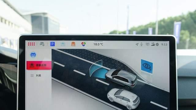 燃油小钢炮降价了？新款高尔夫GTI上市，限时成交价不到20万