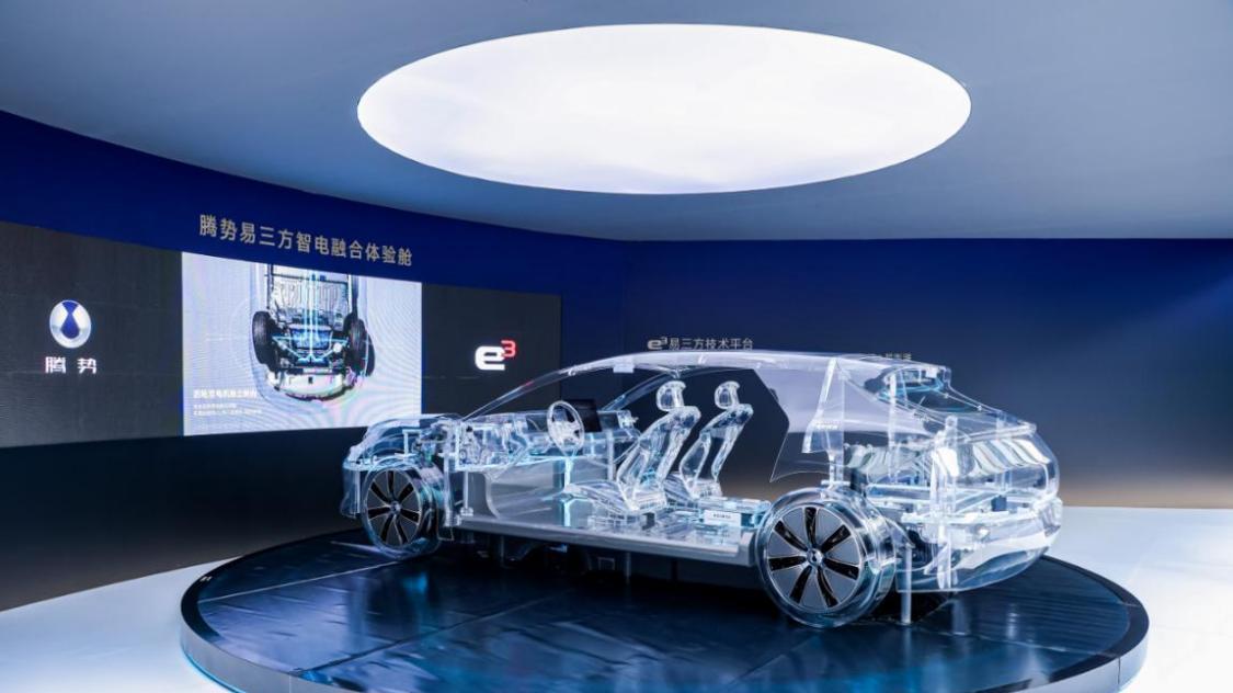 历史性时刻！比亚迪 1500 万辆新能源车下线，腾势 N8L 见证里程碑