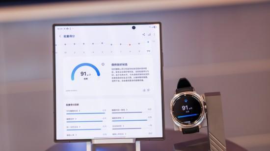 戴三星Galaxy Watch8系列奔赴2026 开启健康新生活