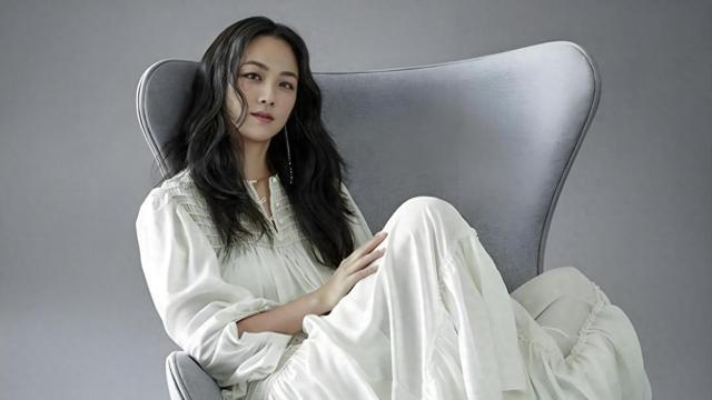 汤唯成名后消失15年，46岁现状曝光：不离婚，独自带娃，种花种地