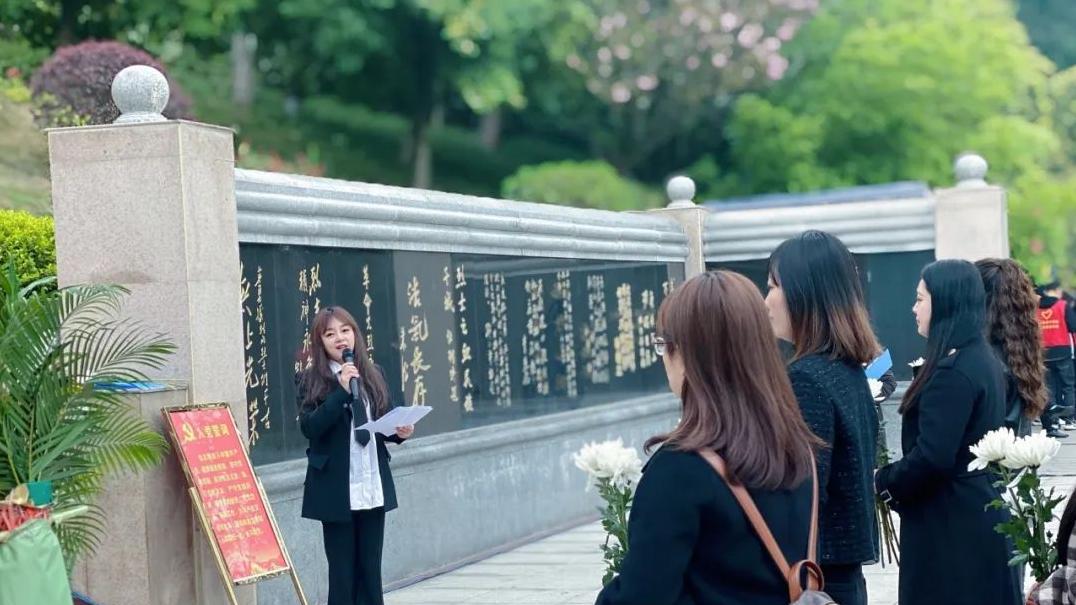 幼儿园与家长齐聚南充，共同祭英烈有何特别之处？