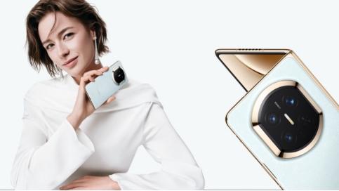 华为Mate X7开售带来鸿蒙日日新好礼：实力坐稳高端折叠屏标杆