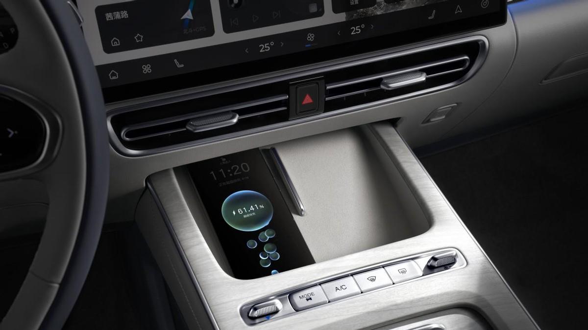 风云A8L vs 秦L：十万级混动家轿，谁更值得购买？