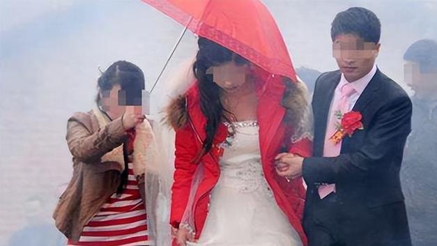 安徽一场公婆调包新郎引发的荒唐伦理闹剧