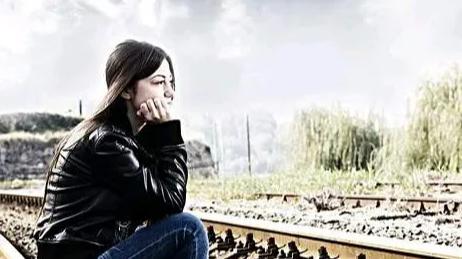 一个不懂得感恩的人，无论他取得多大的成就，都注定是一个失败者。