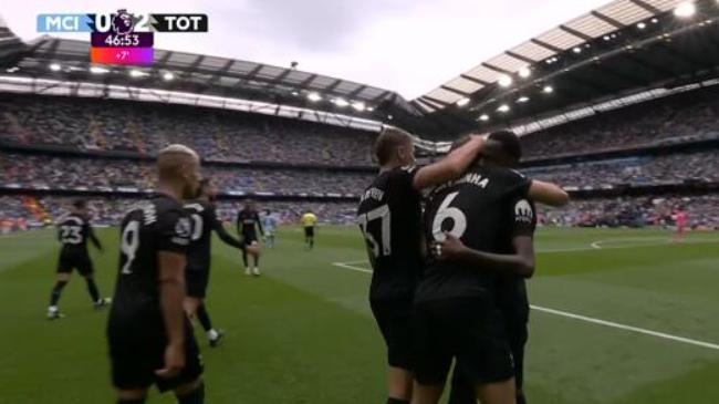 3120万欧门将送大礼！曼城0-2遭英超首败，瓜帅送克星2连胜登顶！