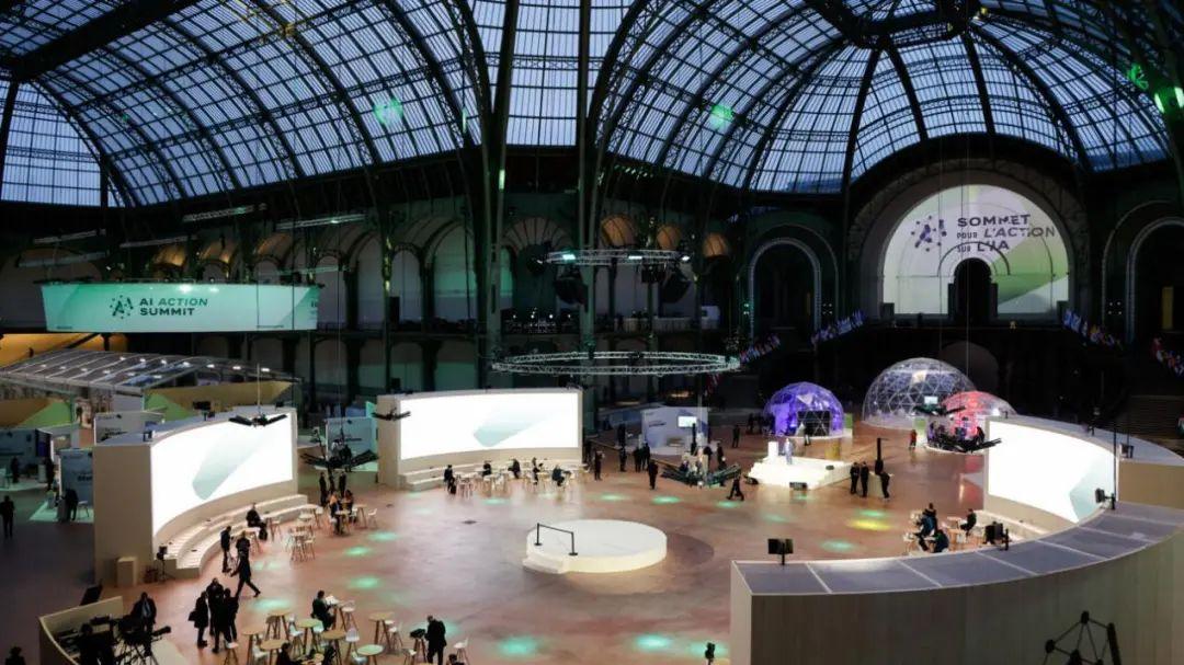 DeepSeek被屏蔽，中方强烈抗议！动手的并非美国，竟是60国签字达成决议