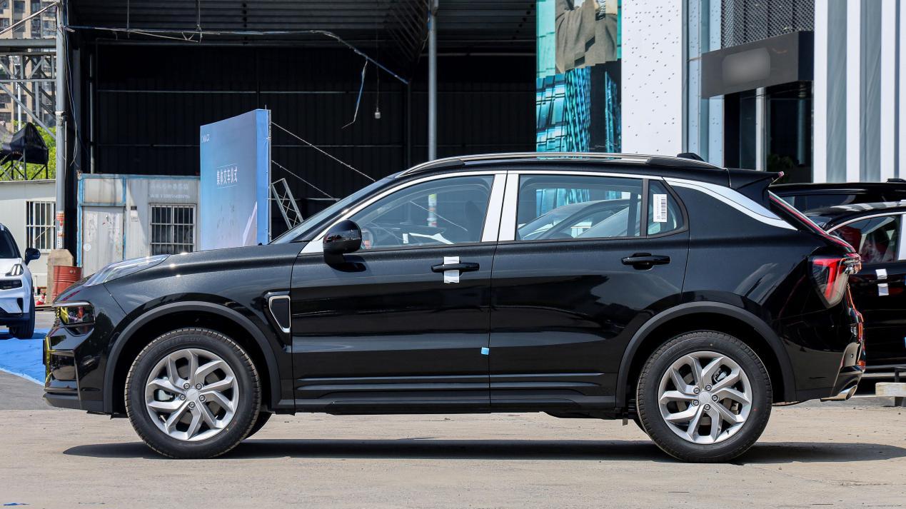 领克01：无套路真让利  综合含金量突出，A级燃油SUV的闭眼入之选