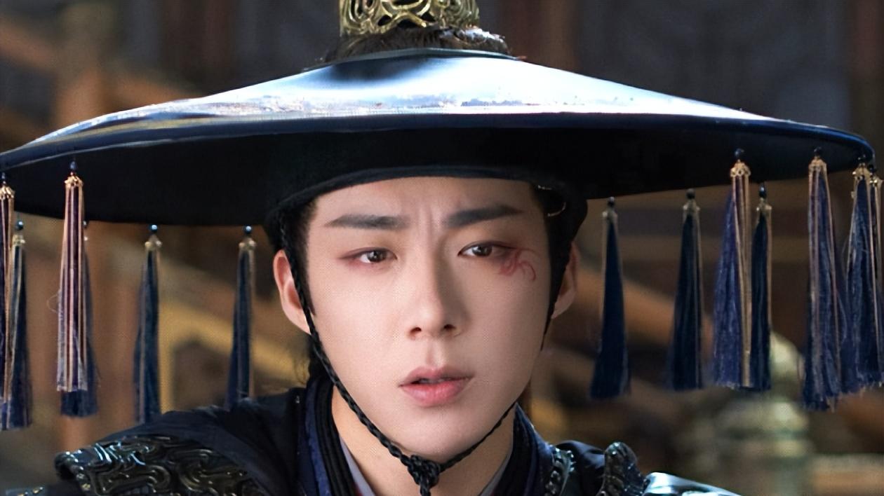 2025国产剧人气口碑榜单更新，迪丽热巴入围两部