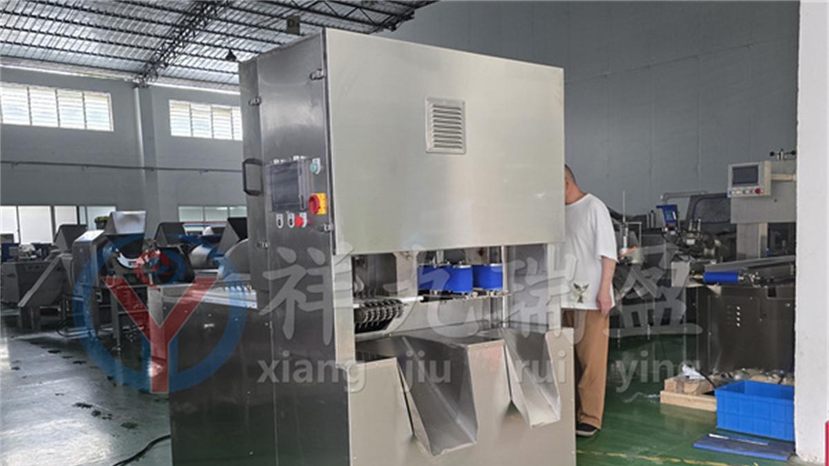 告别低效手工！冻牛蹄猪脚开半切块机，1 台顶 3 个工人