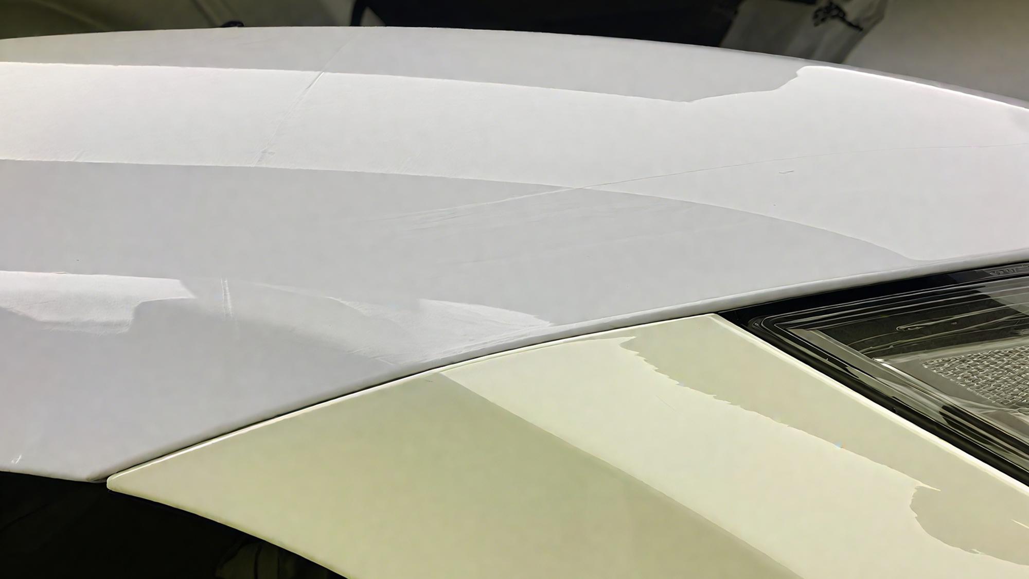 隐形车衣“黄变”之谜：从成因到应对的深度解析