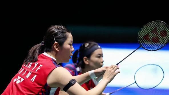 狂轰21比7和21比8！凡尘组合双剑合璧，国羽王牌助球队冲苏迪曼杯