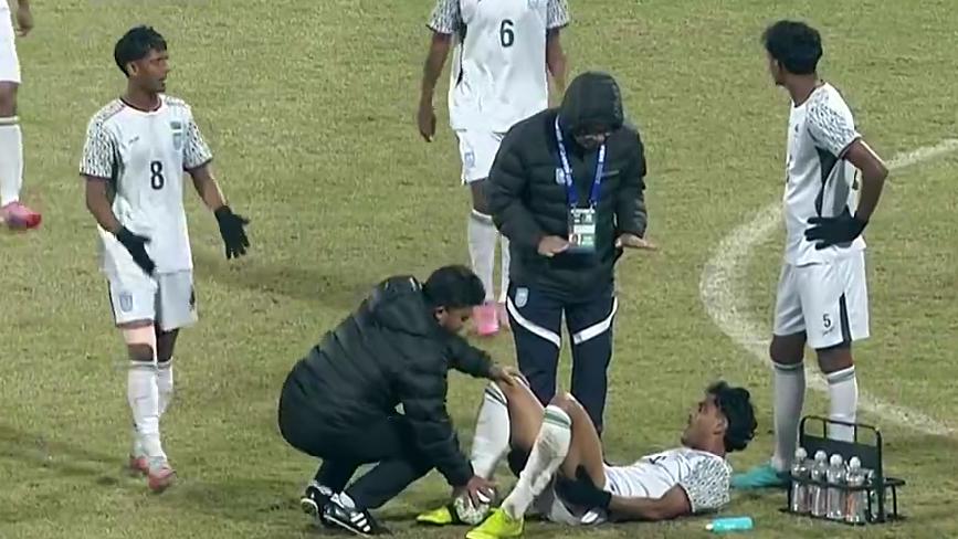 半场2-0！国足U17迎战小组最强球队，抓住对手“2次失误良机”