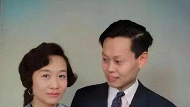 杨振宁的两任妻子谁更漂亮？杜致礼气质出众，翁帆青春靓丽！