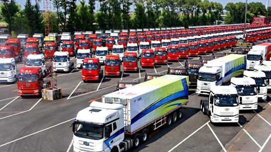 【汽车人】商用车市场波浪式前行