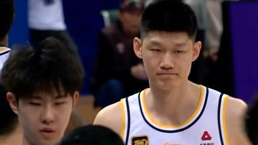 广厦胜天津，拉维特34分，胡金秋25+7+4全场最佳