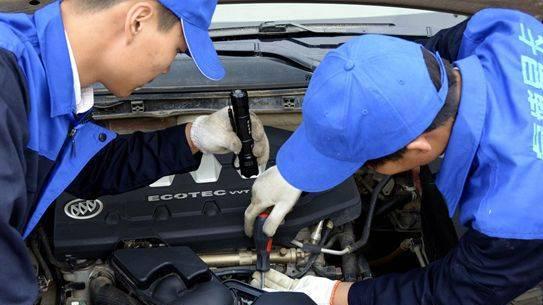 “纠结症”怎么破？4S店VS修理厂，如何选择？