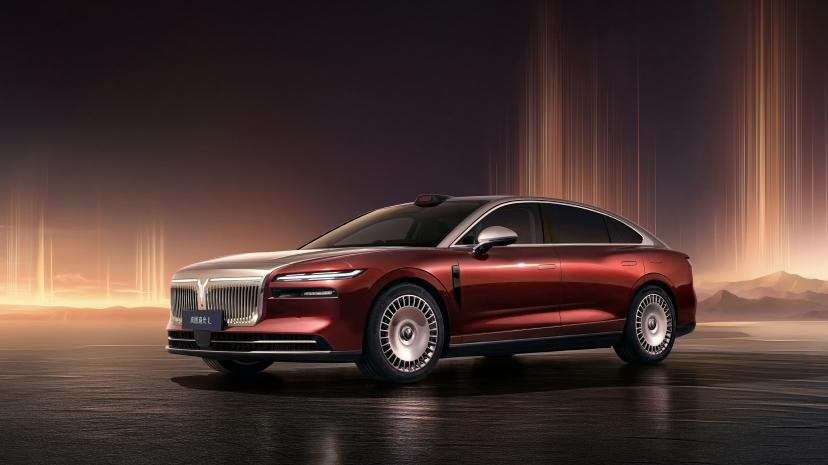 岚图追光L强势“升维”：35万级市场的攻守之势