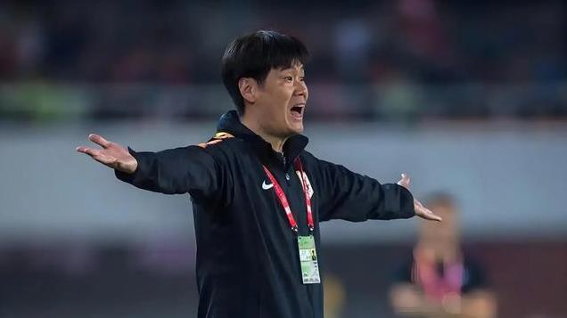 2024中超联赛球队主帅盘点，沧州雄狮主帅之李霄鹏
