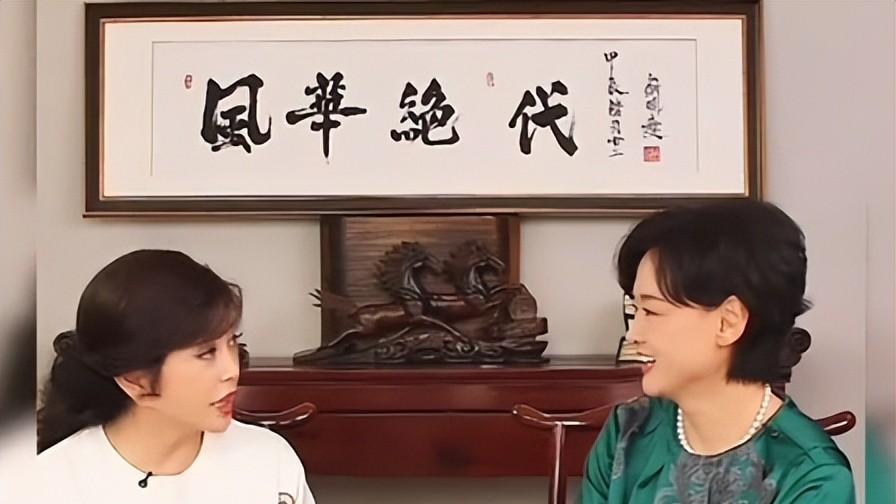 刘晓庆70多岁还这么飒？热搜体质是天赋还是实力？