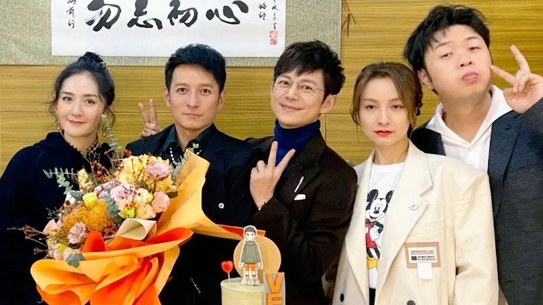 快乐家族将合体录制团综，没有飞行嘉宾，只有他们五个人！