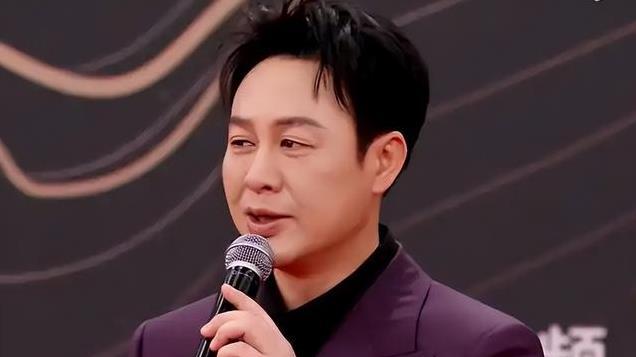 更多知情人爆猛料：张颂文诱骗骚扰至少10人，牵扯林志玲和李宇春