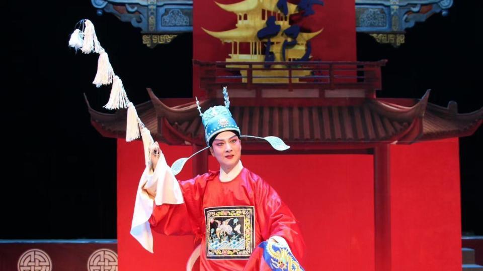 锦绣彩楼映风骨——评川剧《彩楼记》​