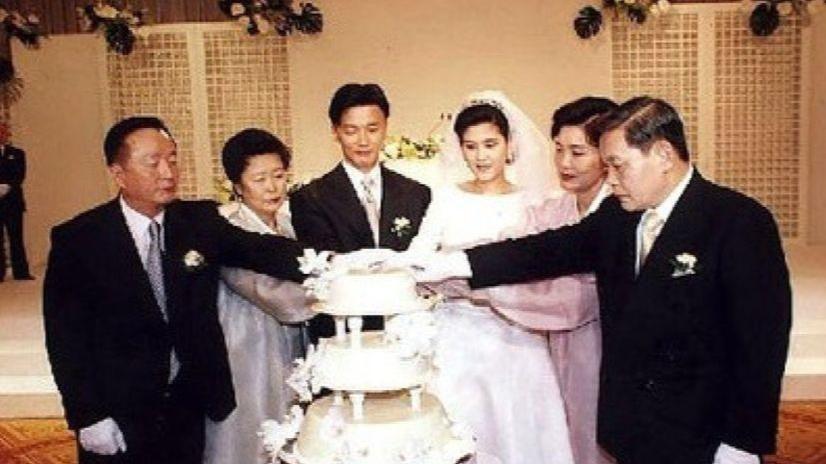 下嫁保镖，离婚被卷走141亿，如今才发现，三星长公主“赢麻了”