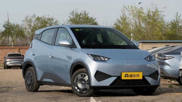 4月国产轿车销量出炉，燃油车表现低迷，海鸥逆袭夺亚军，星瑞排名第14