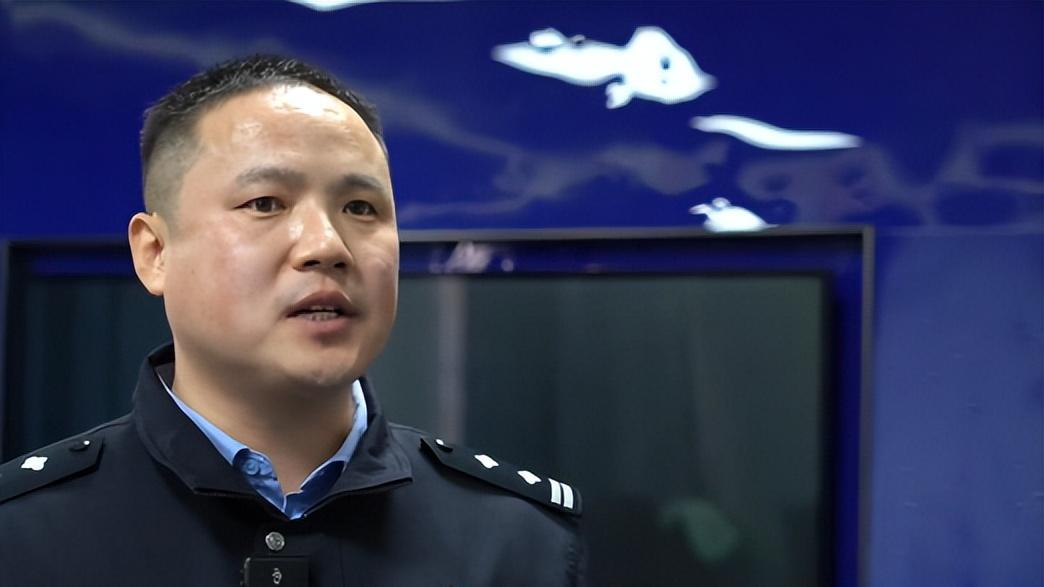接个电话50万存款没了！新型诈骗蔓延全国，警察：存款多的危险！