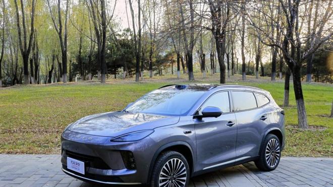 星途ET5荣膺世界十佳智能汽车，开启出行新想象