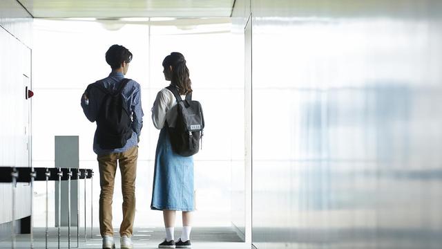 流淌在研究生班里的爱情