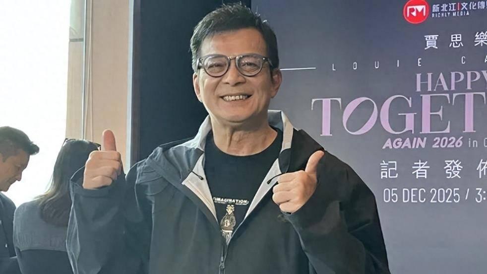 黄日华官宣退出娱乐圈：郭靖乔峰成绝响，四十载江湖路终谢幕！