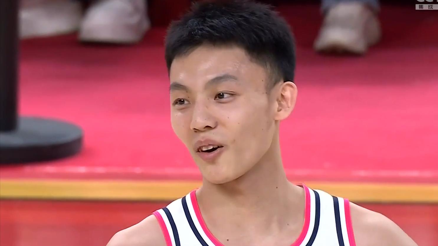 CBA季后赛：八强2队提前出局！榜首主控命中率18%，两大黑马逆袭