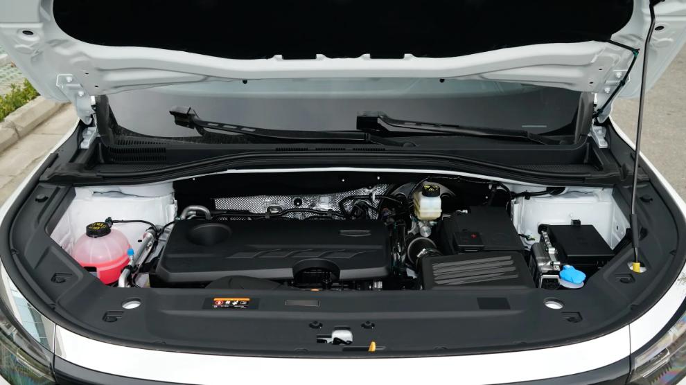 家庭务实新选择？9.99万起售，26款豪越L两种动力可选