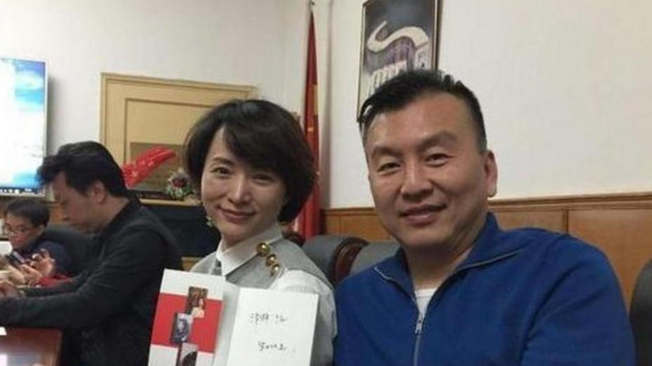 央视主持人张泽群：60岁人生转折，家庭变故与职场荣光的悲欢交织
