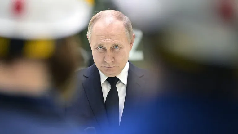 特朗普为何要与普京谈论和平