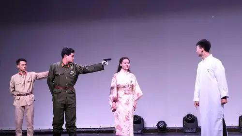 危雪：论西安地区的校园剧社 ——以西安翻译学院冉飞研习剧社为例