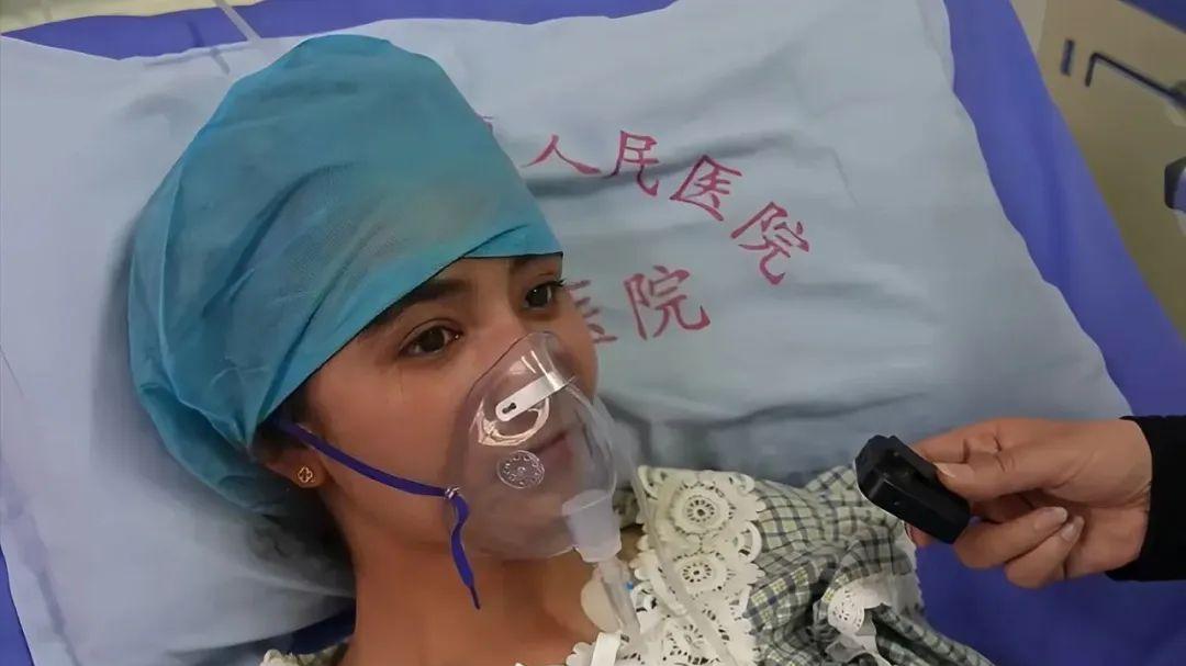 新疆00后女警：1.6米的身高，40米的勇气