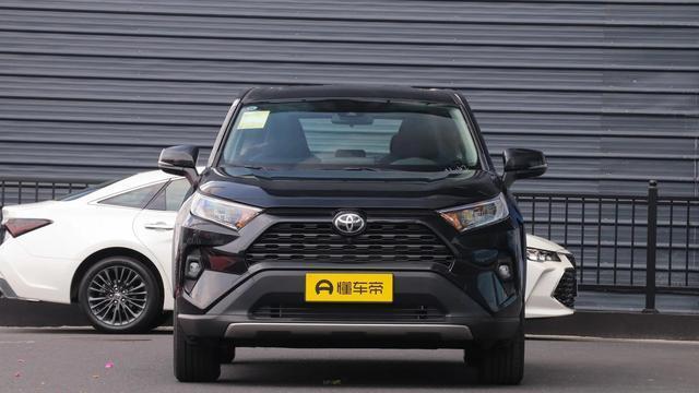 博越L升至第三，荣放第十，昂科威破万！1月燃油SUV销量排行公布