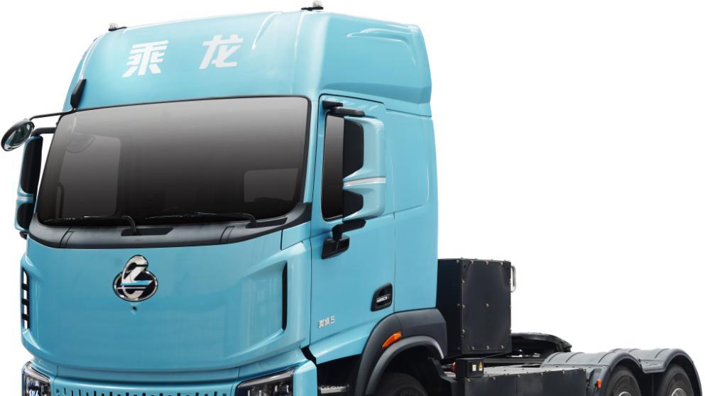 引领商用车新未来，东风柳汽乘龙盛装亮相2025武汉车展