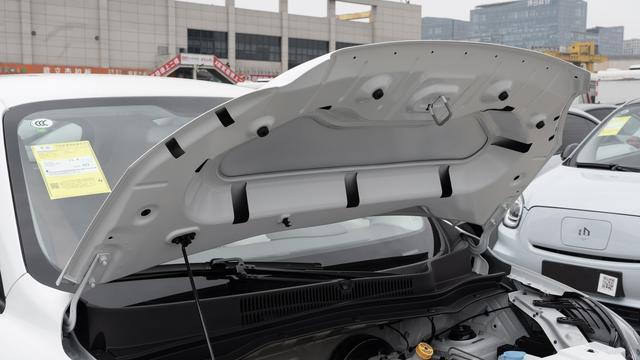 零跑T03 2025款403舒享版：优秀的产品，走到哪都不愁卖