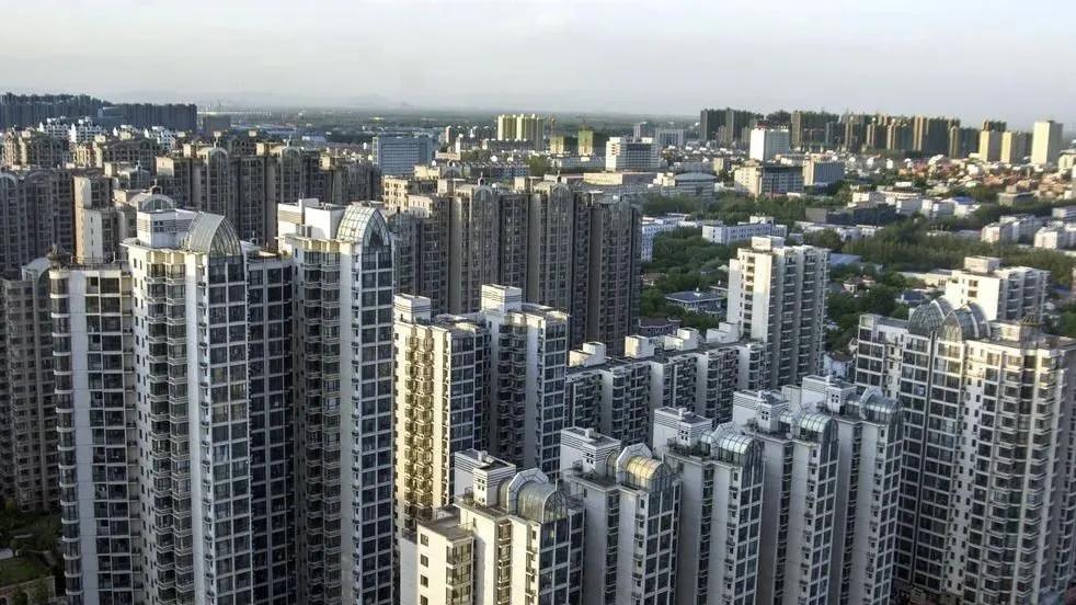 房产绑住中国人生存权：高楼背后的制度逻辑