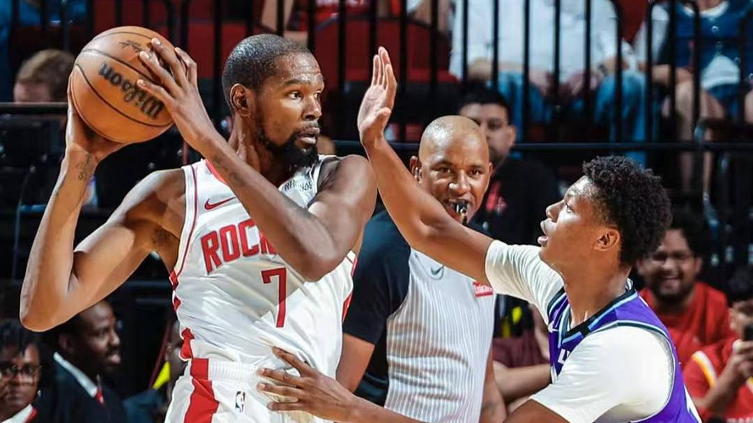 9场关键战8次崩，杜兰特救世主光环在火箭褪色，申京帮不了他