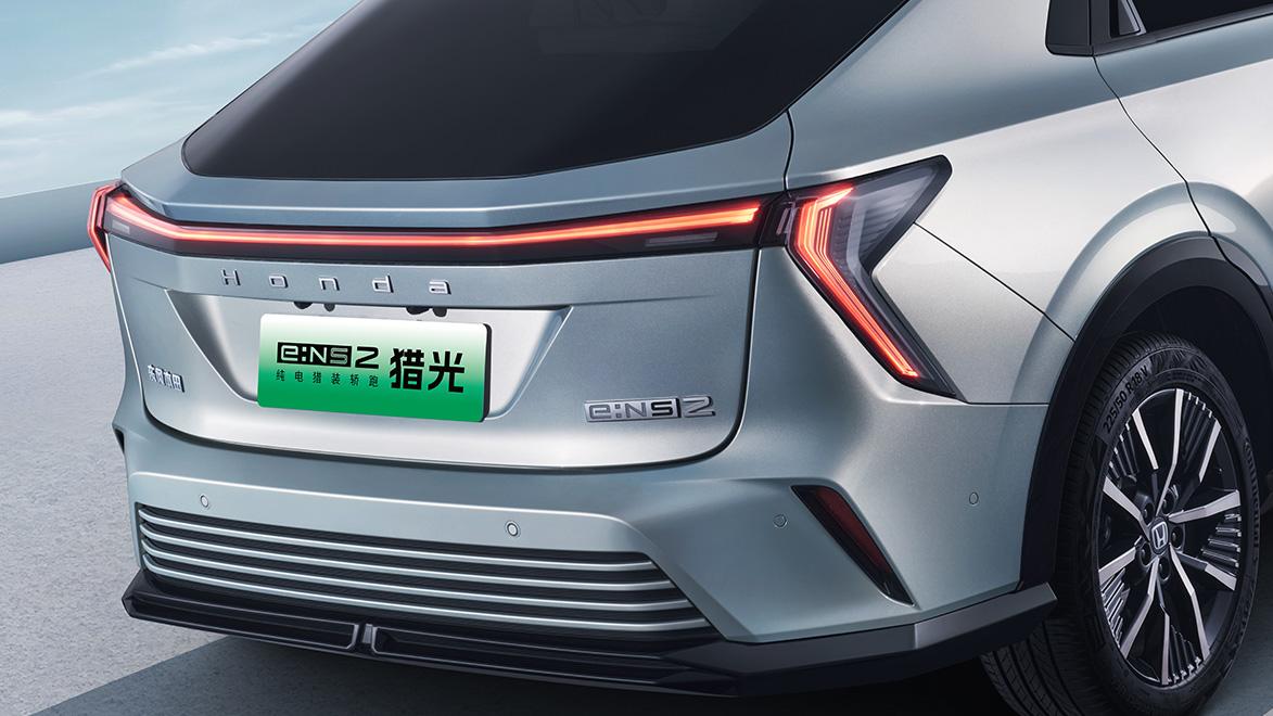 新款本田猎光SUV！外观惊艳，车内三块屏，10万多开回家