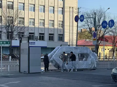 沈阳一豪车4S店突然停业！沈大路地标“三叉星辉”终落幕