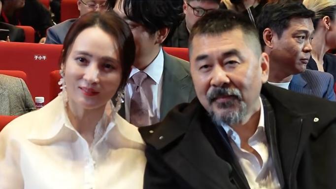 如今再看蒋勤勤陈建斌：美人倾城依旧，四郎却发福胖成“大松狮”