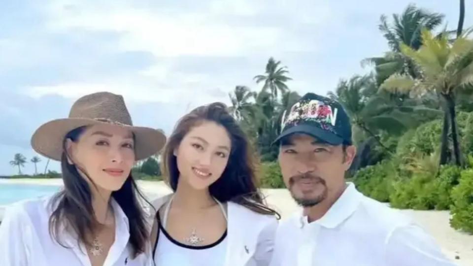 任达华因追求丁克，却在50岁见到女儿第一眼时泪流满面！